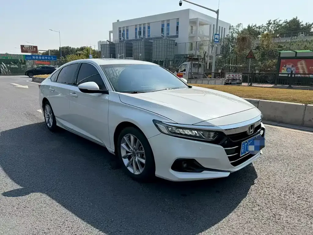 Honda Accord — фото 4