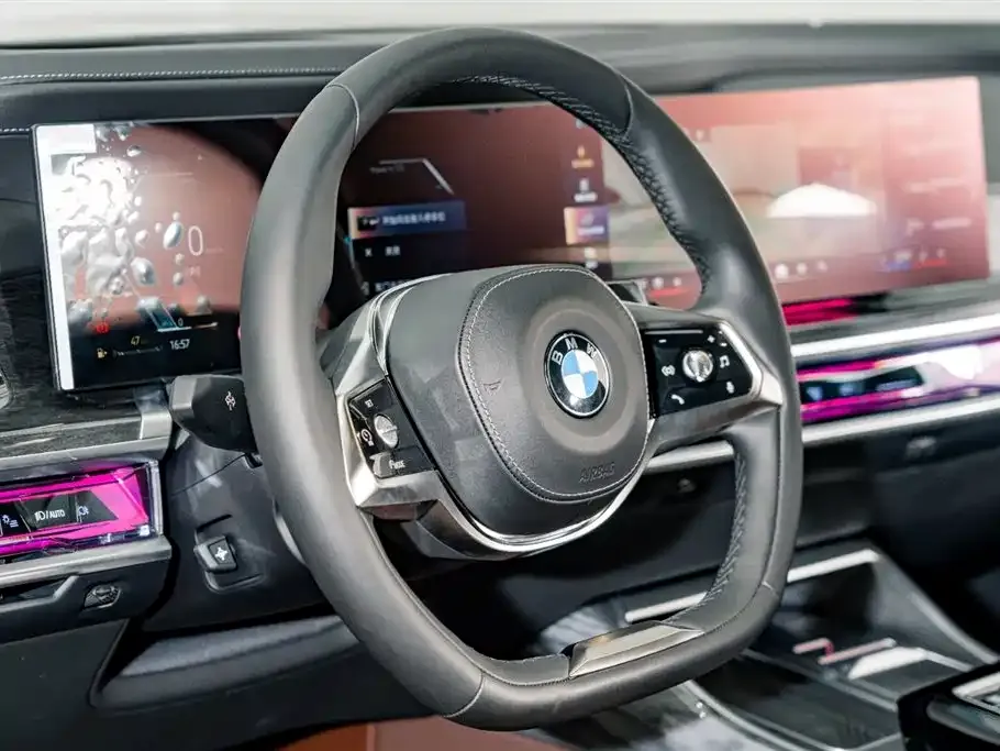 BMW 7 Series 2024 из CN, фото 8