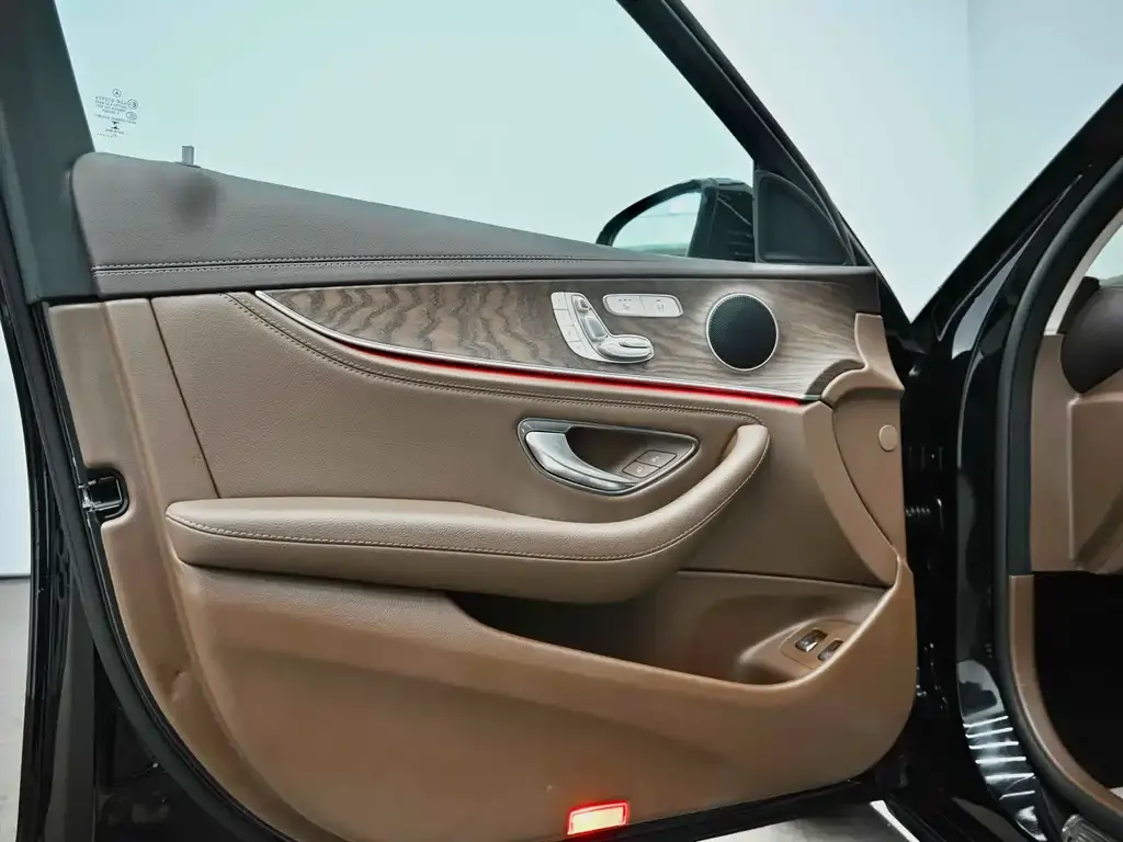 Mercedes-Benz E-Class New Energy — фото 10