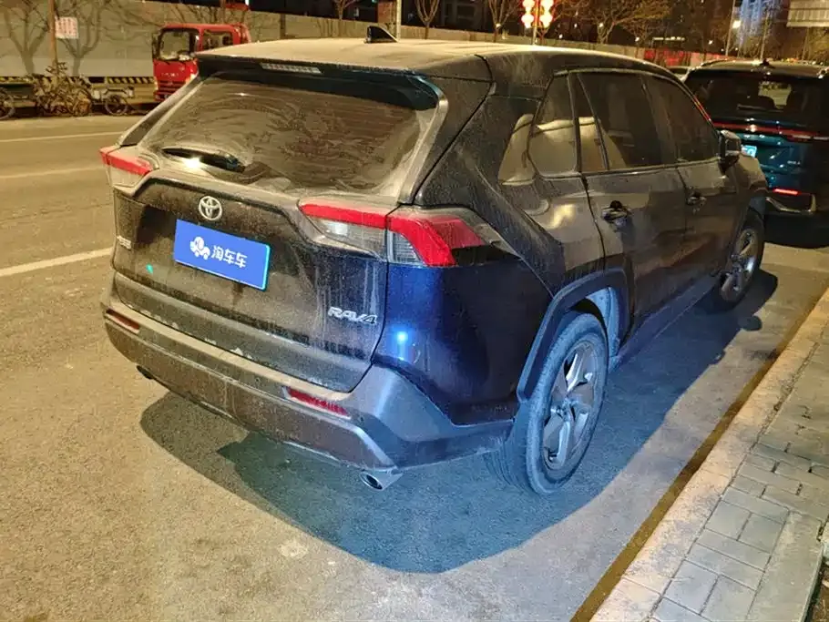 Toyota RAV4 2022 из CN, фото 7