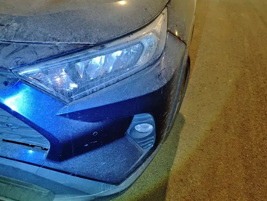 Toyota RAV4 2022 из CN, фото 9