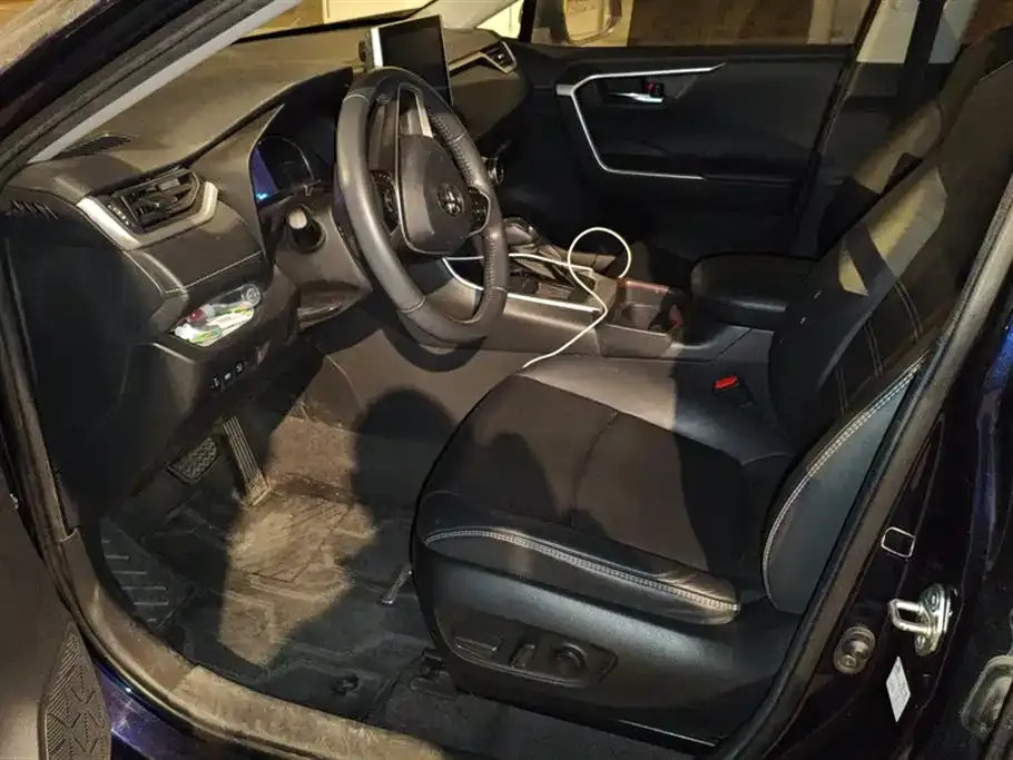 Toyota RAV4 2022 из CN, фото 6