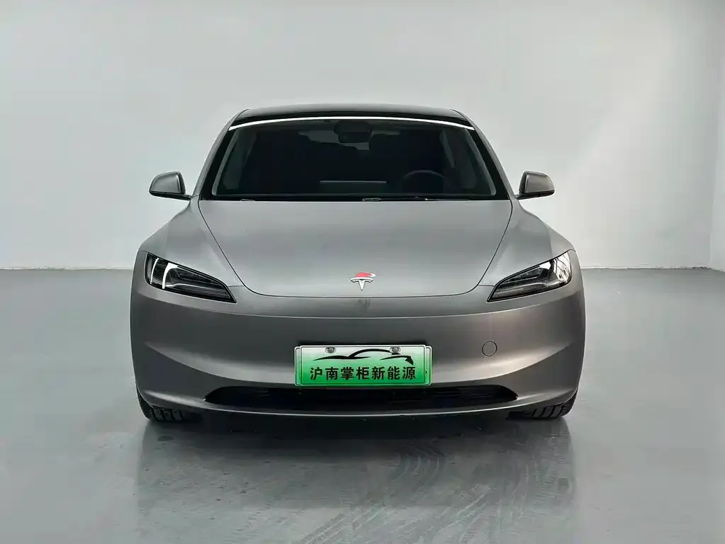 Tesla Model 3 2023 из CN, фото 2