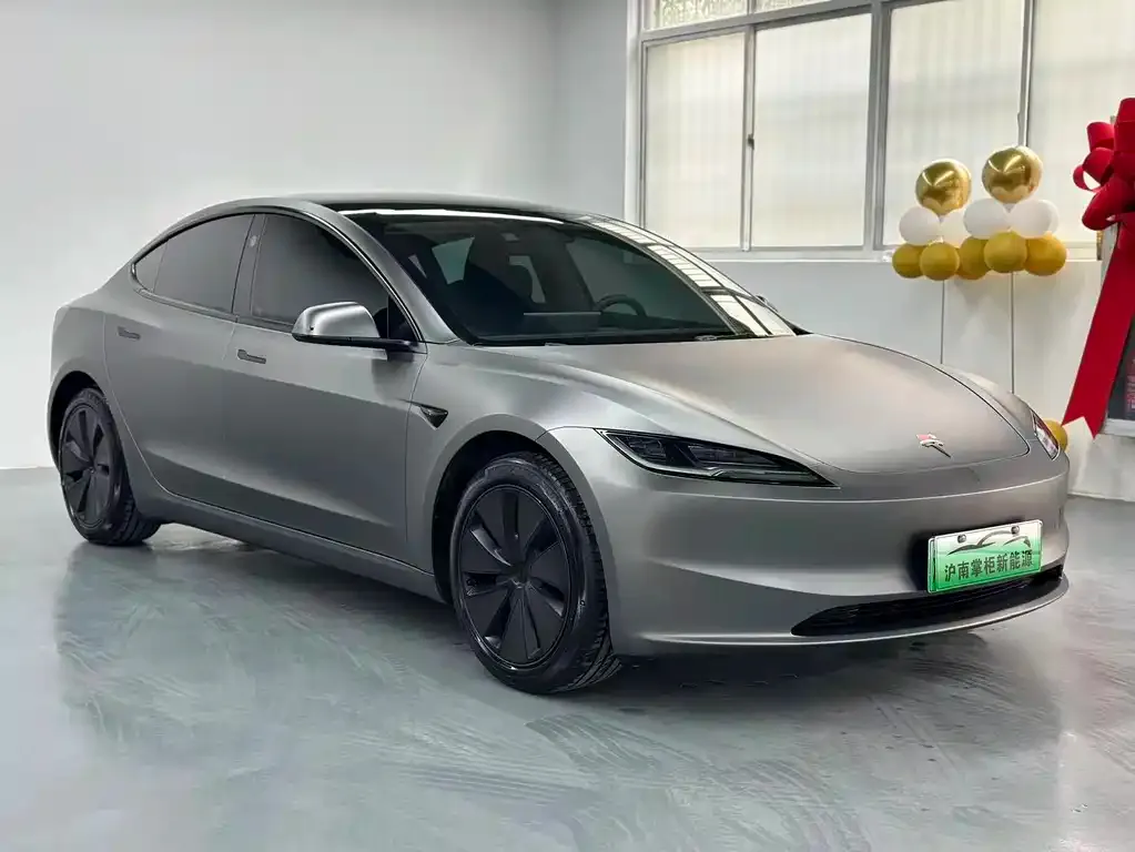 Tesla Model 3 2023 из CN, фото 5
