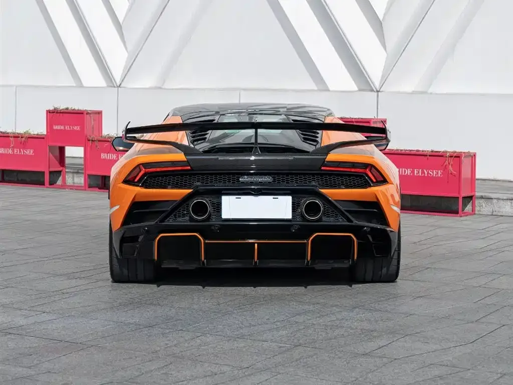 Lamborghini Huracan 2022 из CN, фото 8