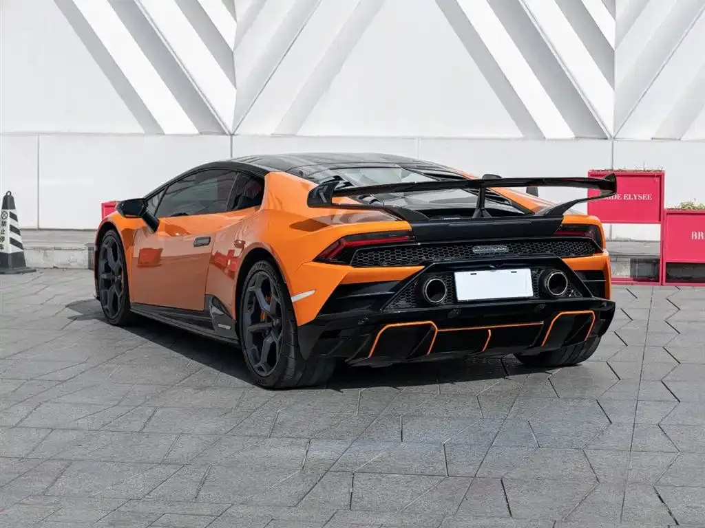Lamborghini Huracan 2022 из CN, фото 10