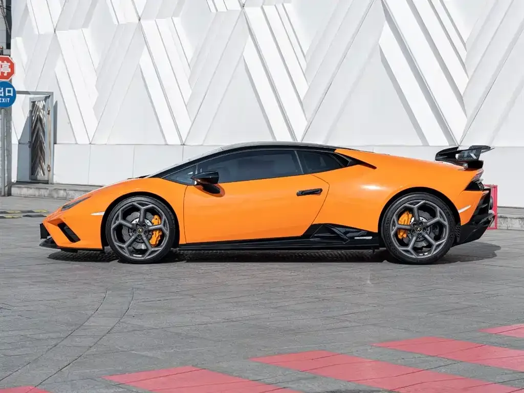 Lamborghini Huracan 2022 из CN, фото 6