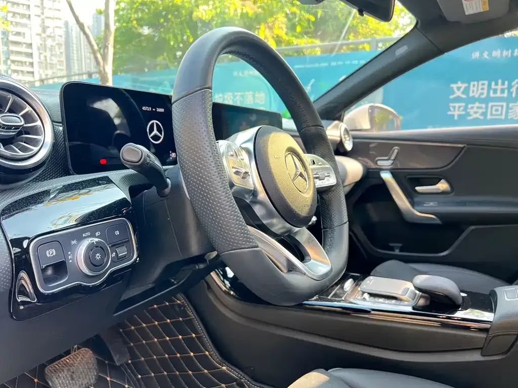 Mercedes-Benz A-Class 2021 из CN, фото 3