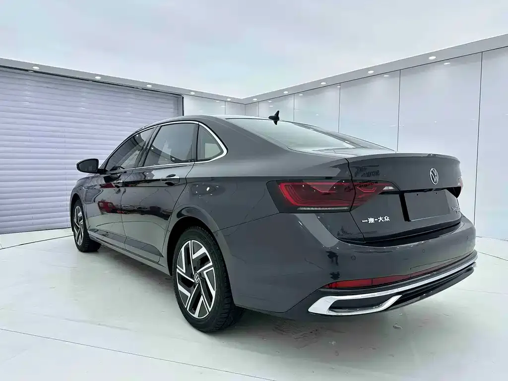Volkswagen Sagitar 2022 из CN, фото 10