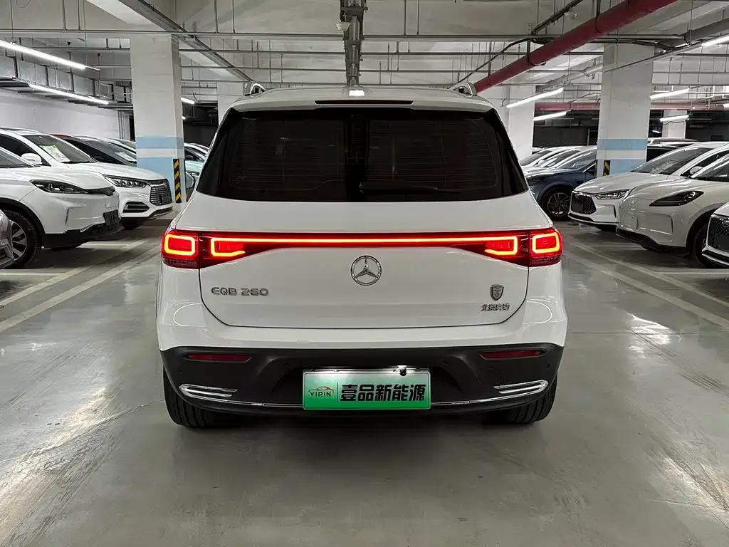 Mercedes-Benz EQB 2023 из CN, фото 6