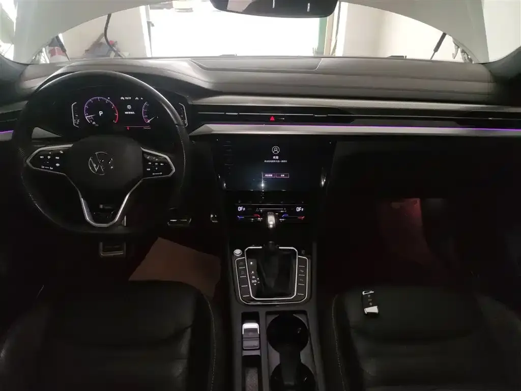 Volkswagen CC 2022 из CN, фото 2