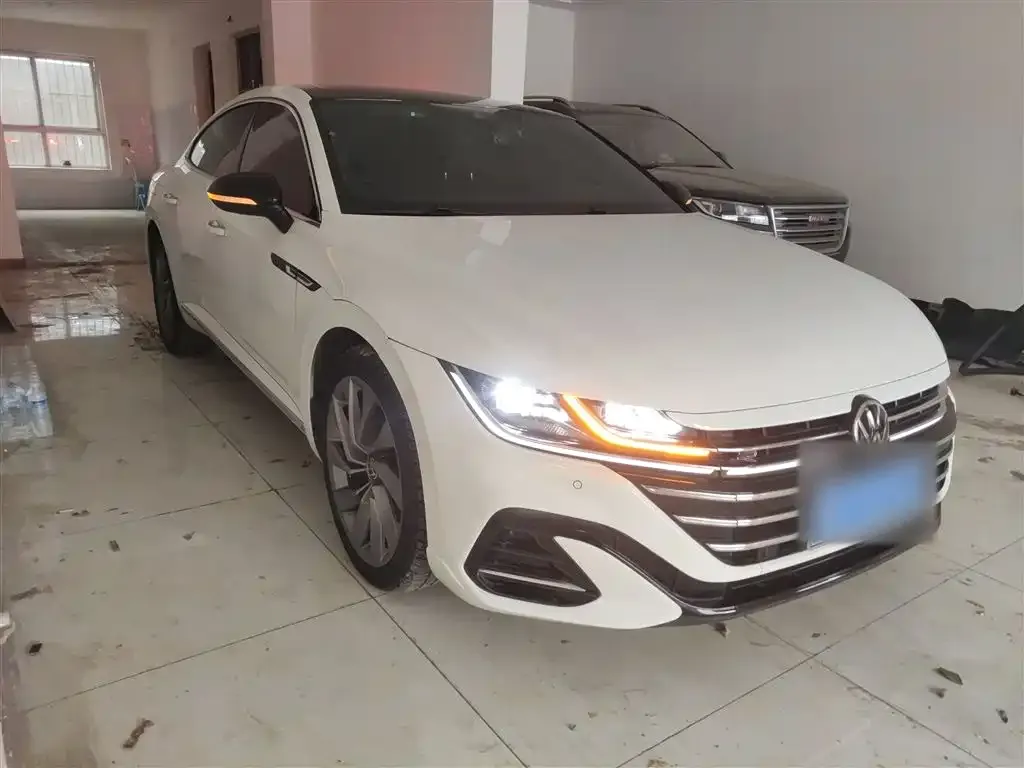 Volkswagen CC 2022 из CN, фото 7
