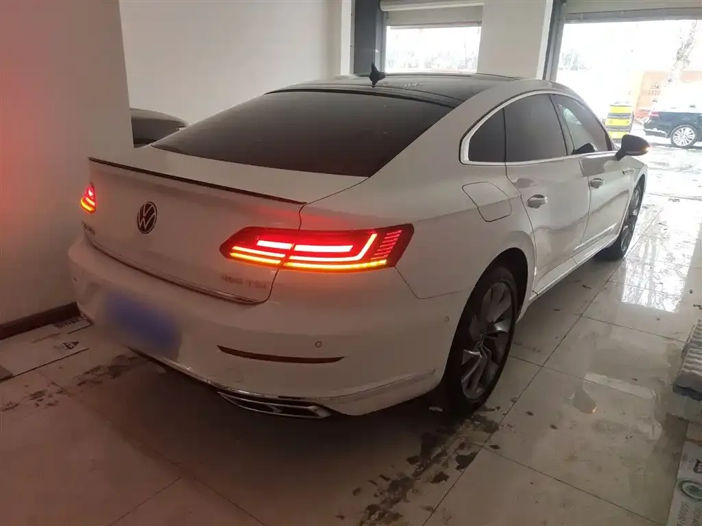 Volkswagen CC 2022 из CN, фото 5