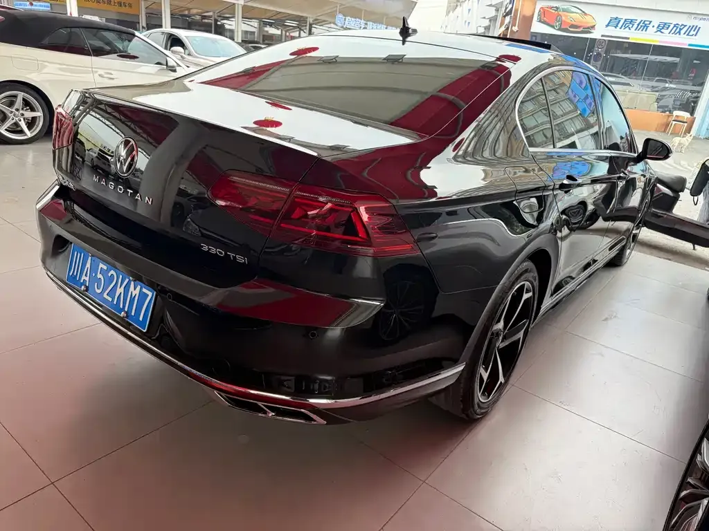 Volkswagen Magotan 2023 из CN, фото 6