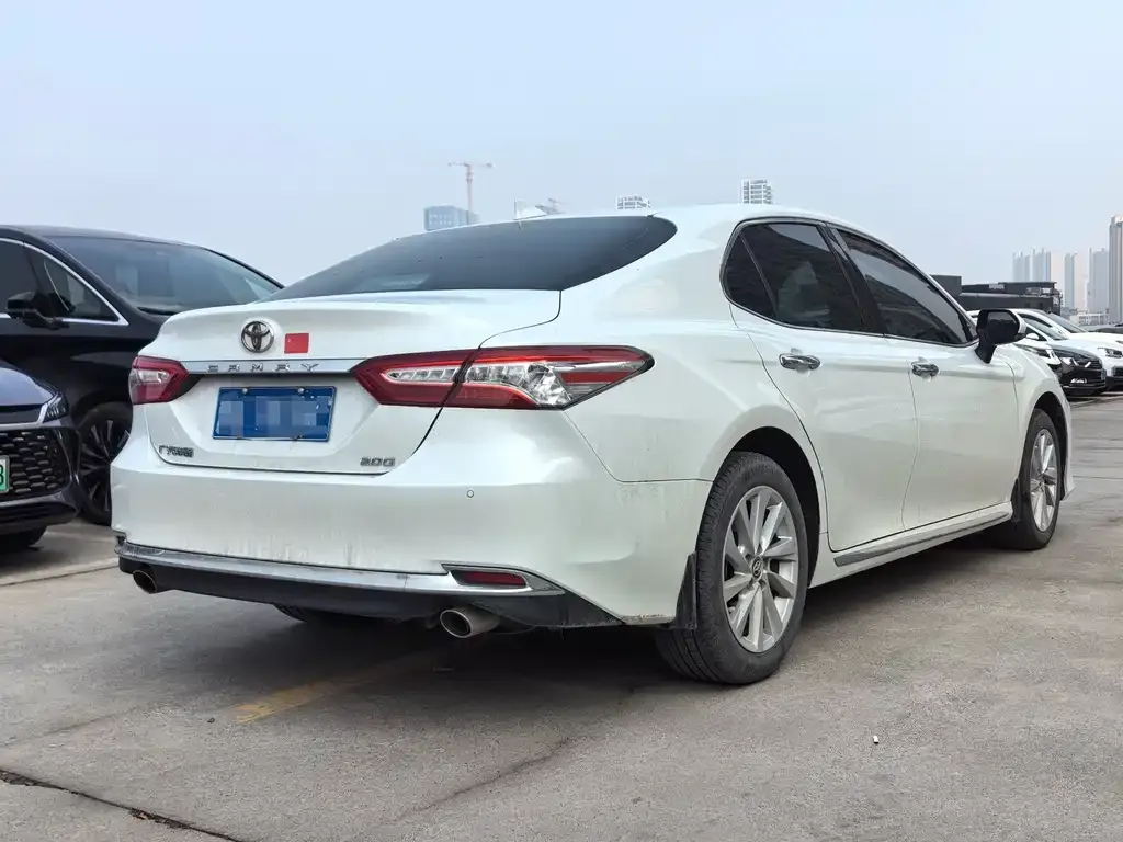 Toyota Camry 2024 из CN, фото 5
