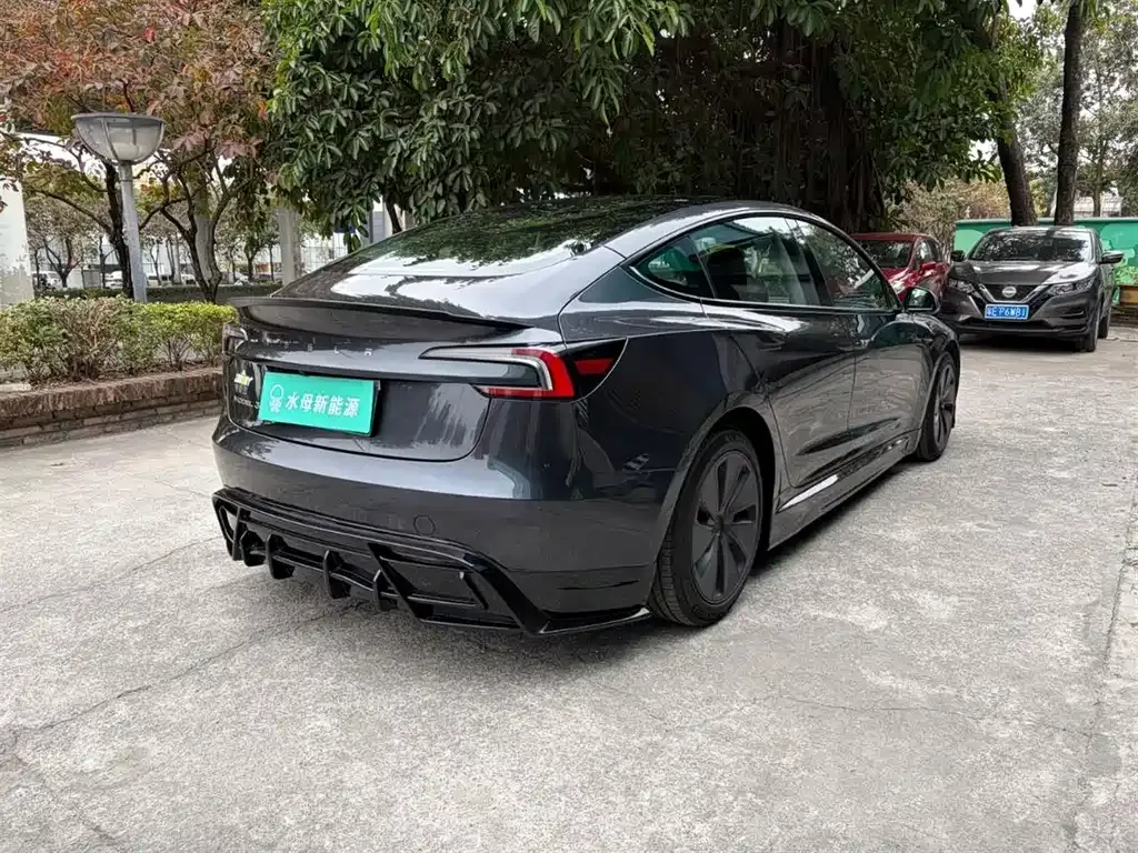 Tesla Model 3 2024 из CN, фото 10