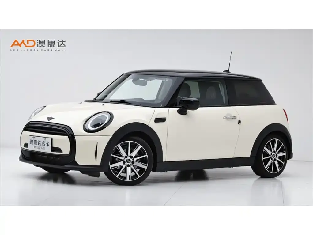 MINI Cooper (3-door) 2023 из CN, фото 1