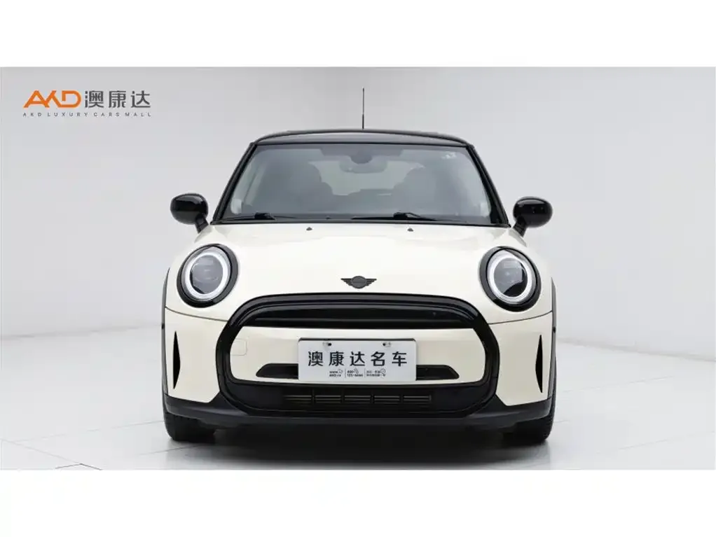 MINI Cooper (3-door) 2023 из CN, фото 2