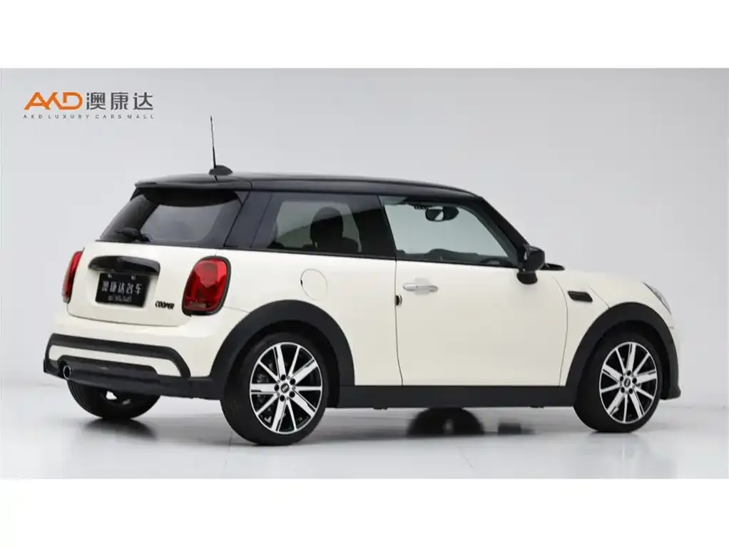 MINI Cooper (3-door) 2023 из CN, фото 4