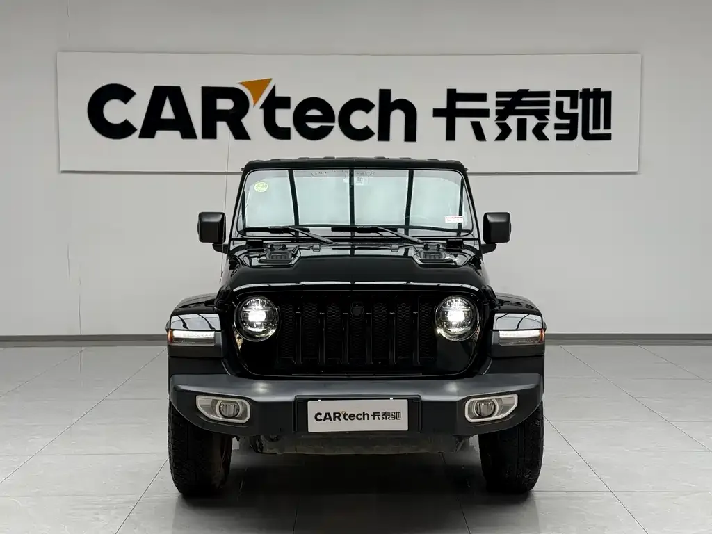 Jeep Wrangler 2021 из CN, фото 5