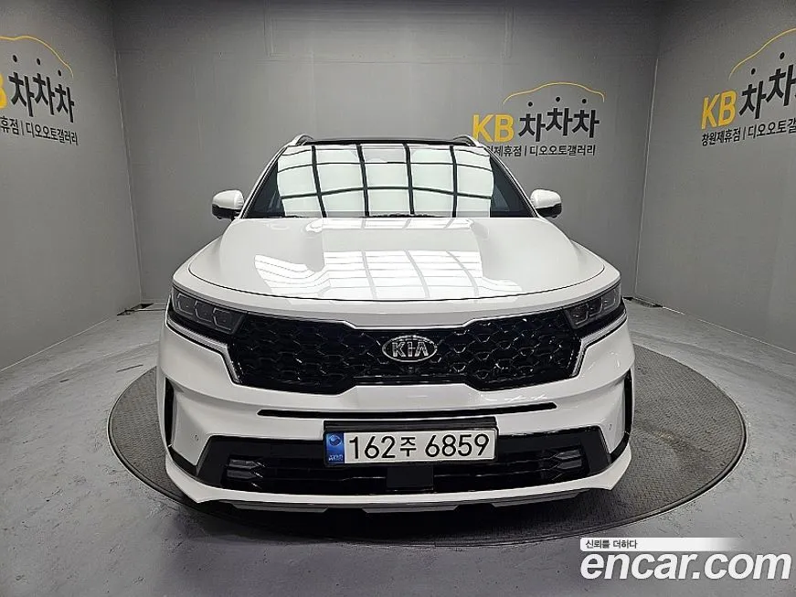 Kia Sorento — фото 1