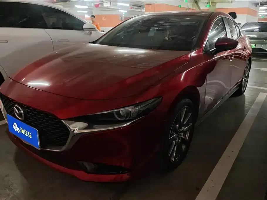 Mazda 3 Axela 2022 из CN, фото 1