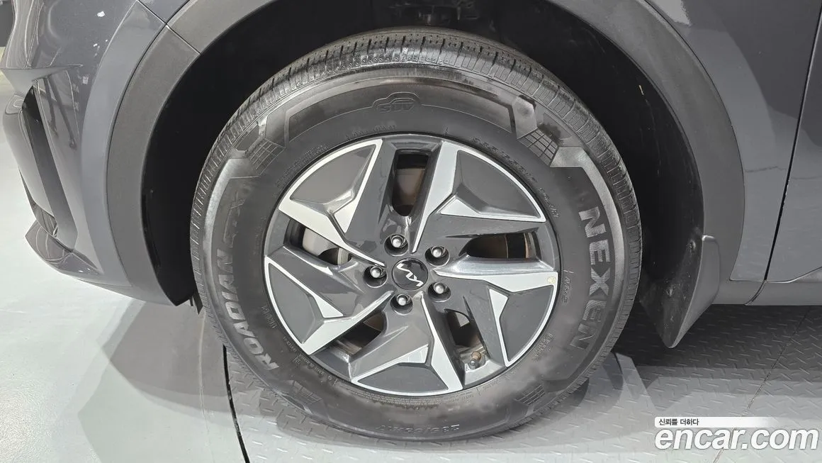 Kia Sorento — фото 5