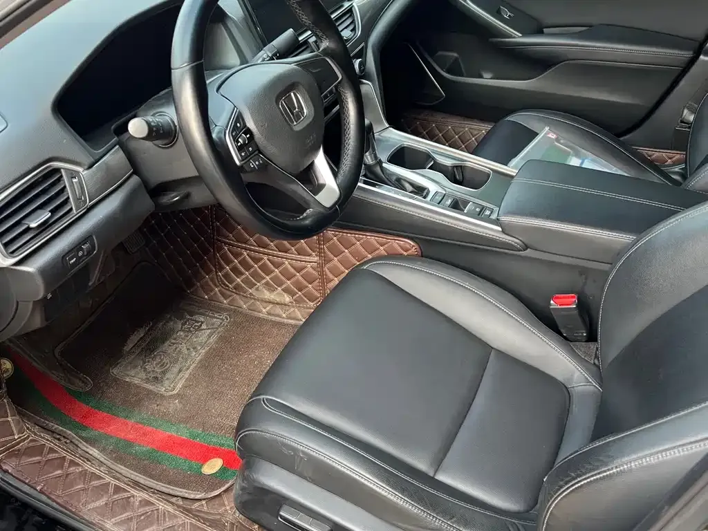 Honda Accord — фото 3