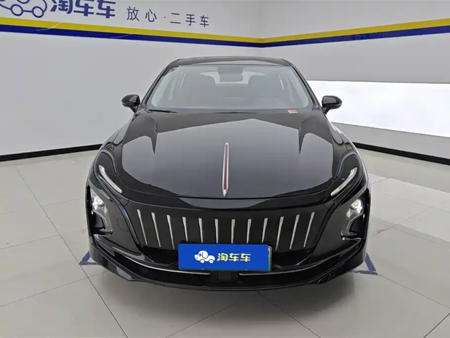Hongqi E-QM5 — фото 8