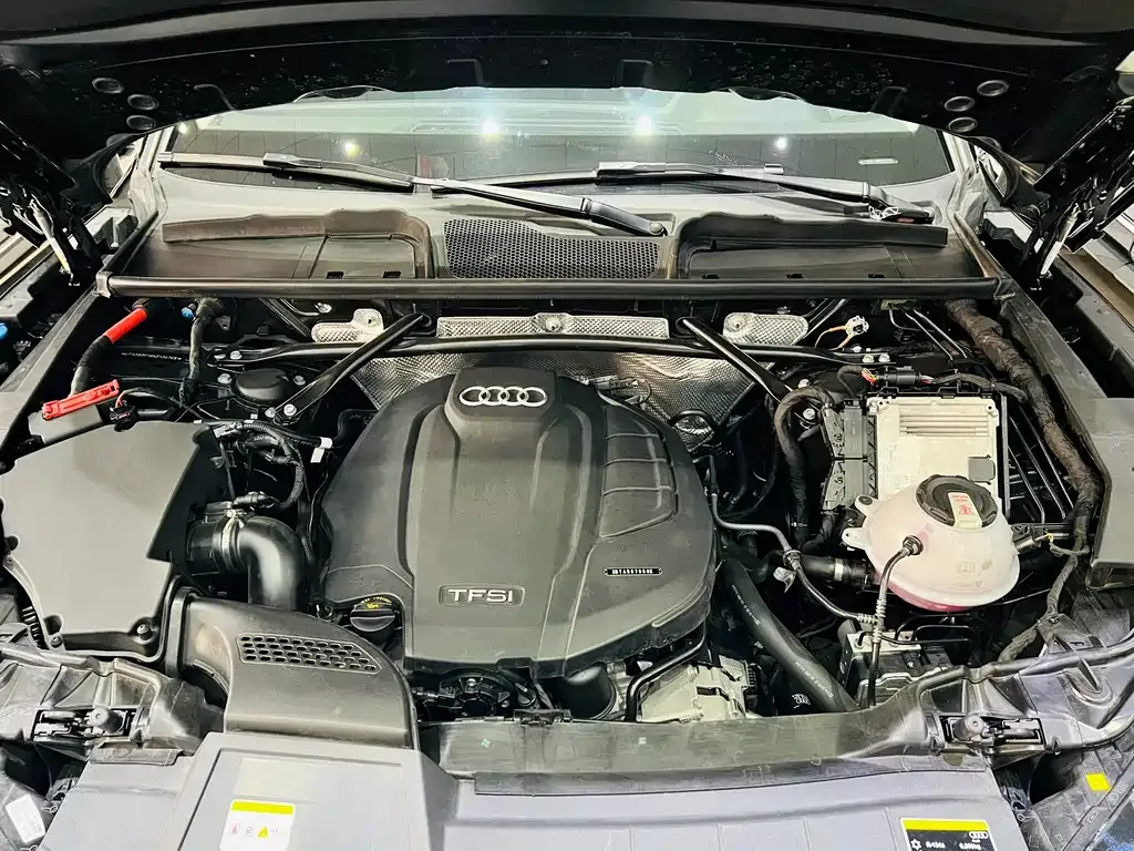 Audi Q5L 2023 из CN, фото 4
