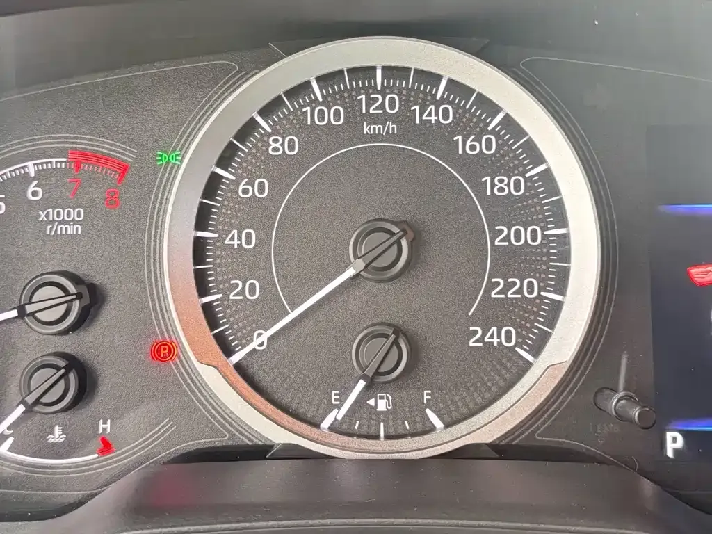 Toyota Corolla 2021 из CN, фото 8