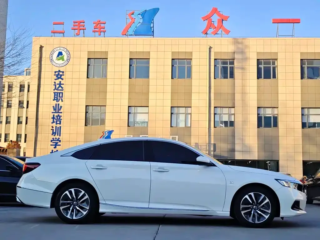Honda Accord 2023 из CN, фото 7