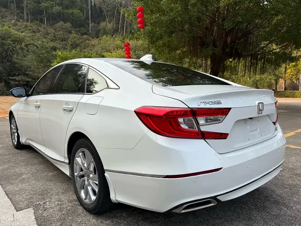 Honda Accord 2021 из CN, фото 5