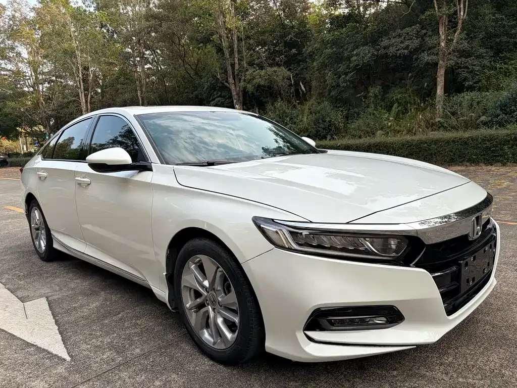 Honda Accord 2021 из CN, фото 3
