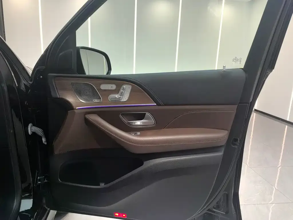 Mercedes-Benz GLE New Energy 2023 из CN, фото 3