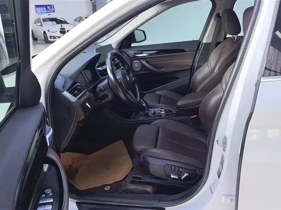 BMW X1 2022 из CN, фото 7