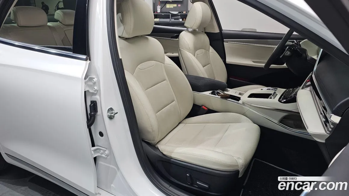 Hyundai Grandeur 2022 из KR, фото 6