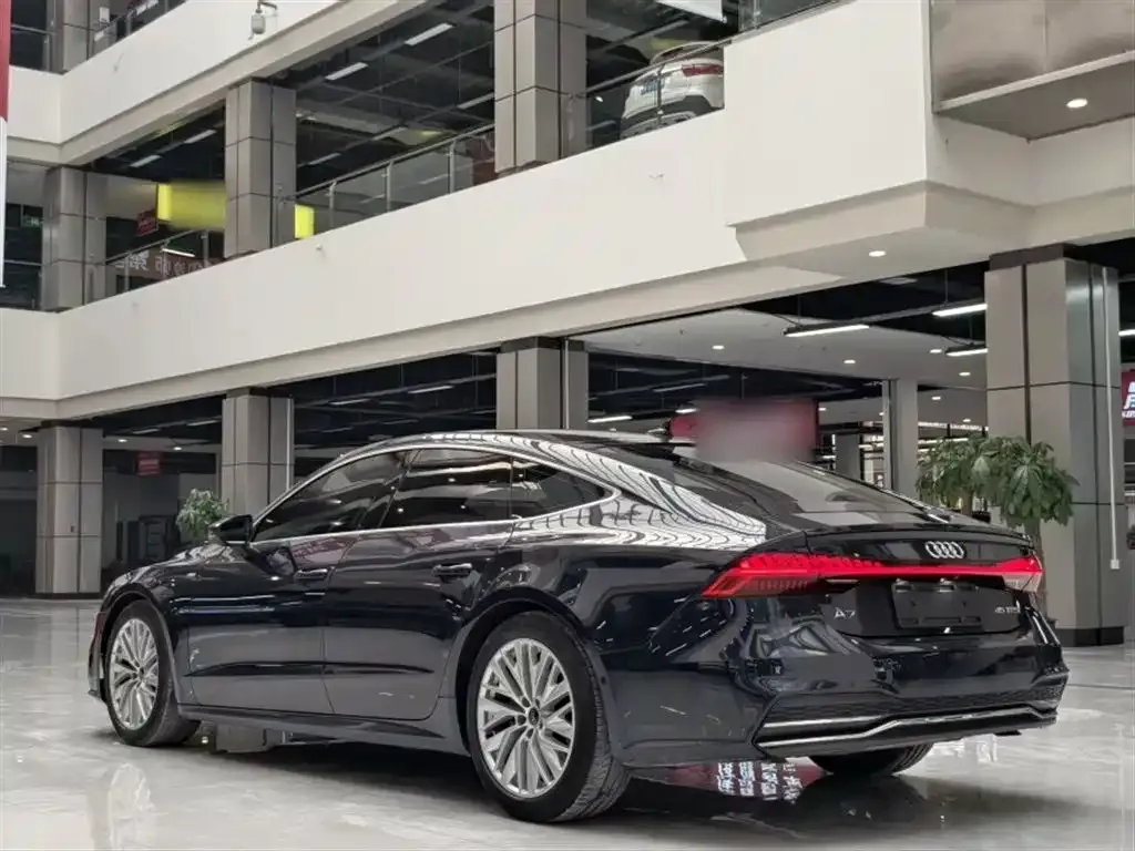 Audi A7 2021 из CN, фото 5