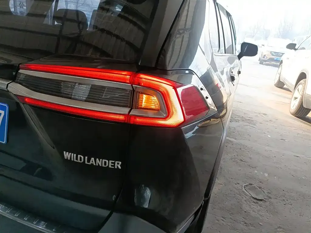 Toyota Wildlander 2022 из CN, фото 2