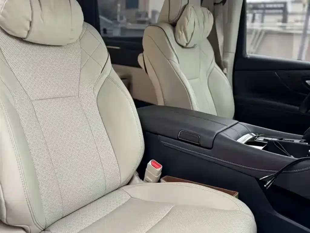 Toyota Alphard 2025 из CN, фото 3
