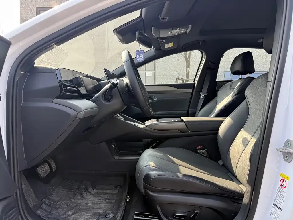 BYD Qin L 2025 из CN, фото 6