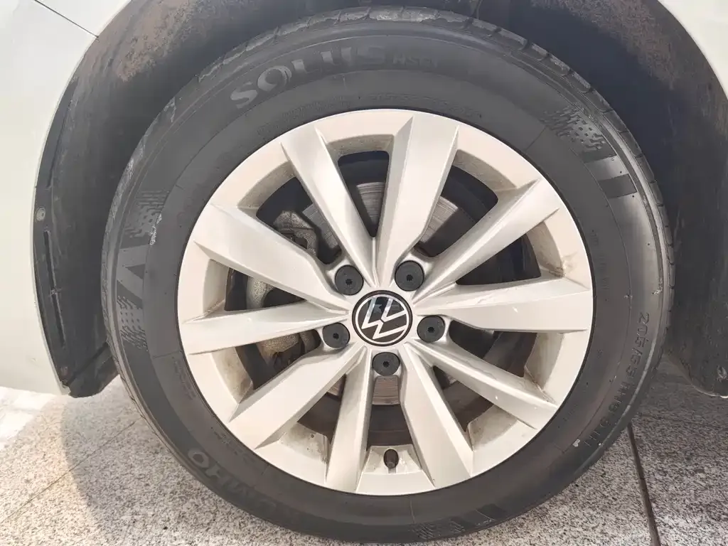 Volkswagen Bora 2022 из CN, фото 6