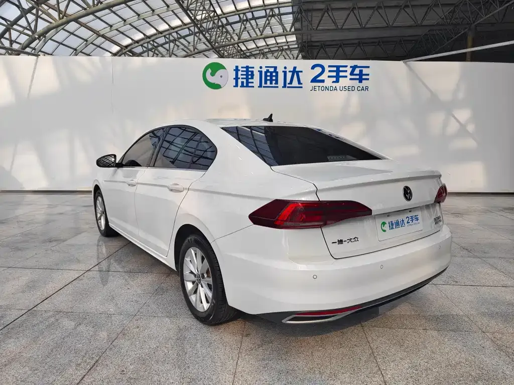 Volkswagen Bora 2022 из CN, фото 4