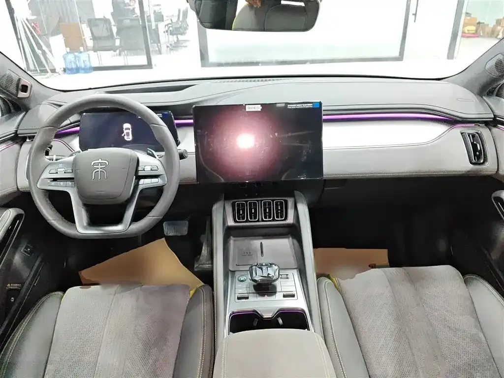 BYD L EV 2025 из CN, фото 7