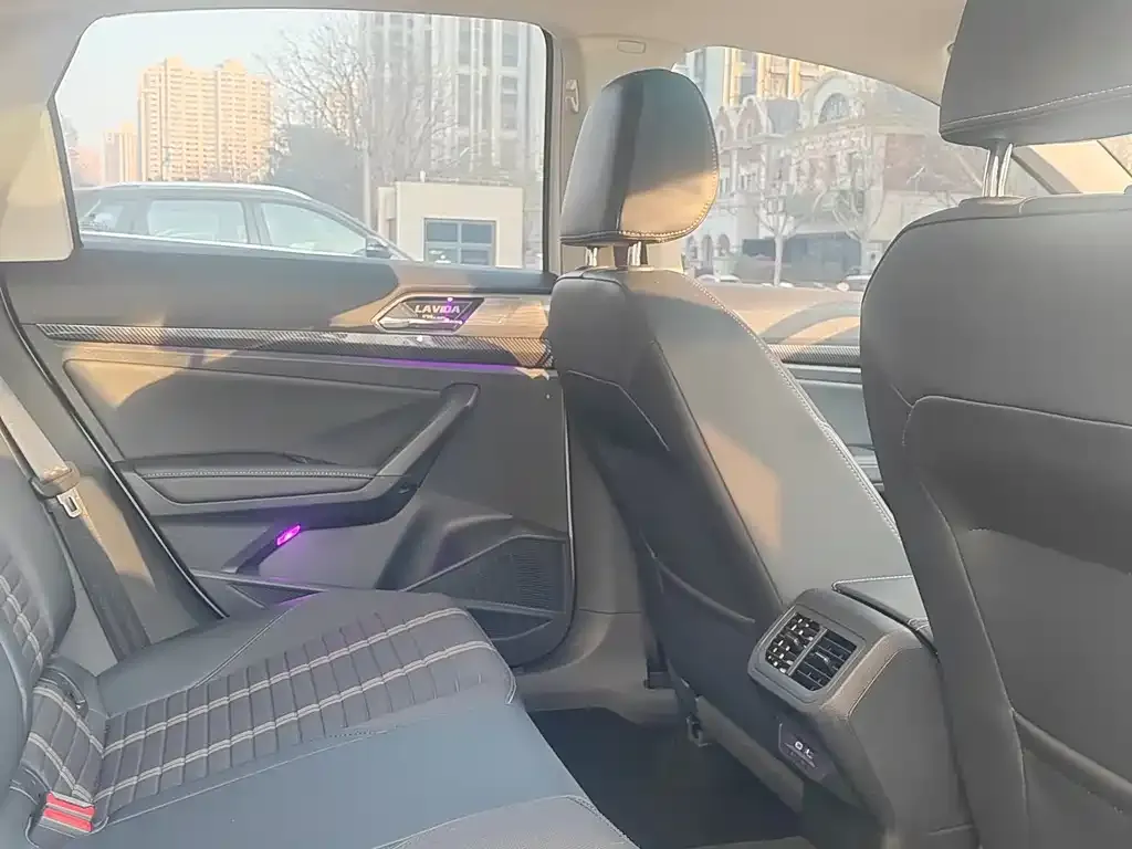 Volkswagen Lavida 2021 из CN, фото 8