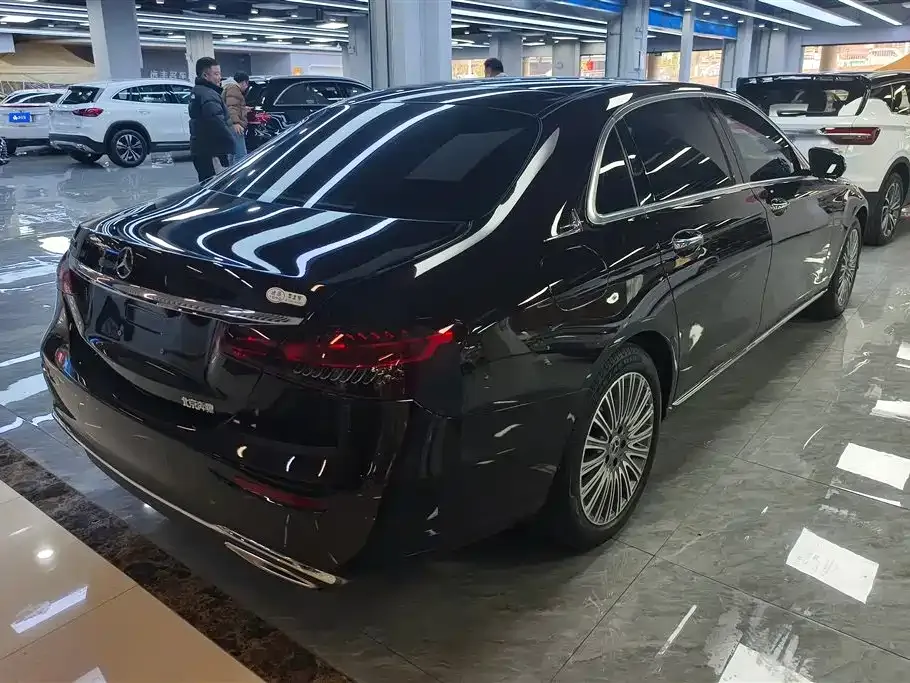 Mercedes-Benz E-Class 2023 из CN, фото 3