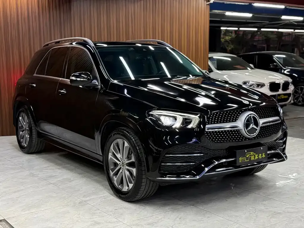 Mercedes-Benz GLE — фото 10