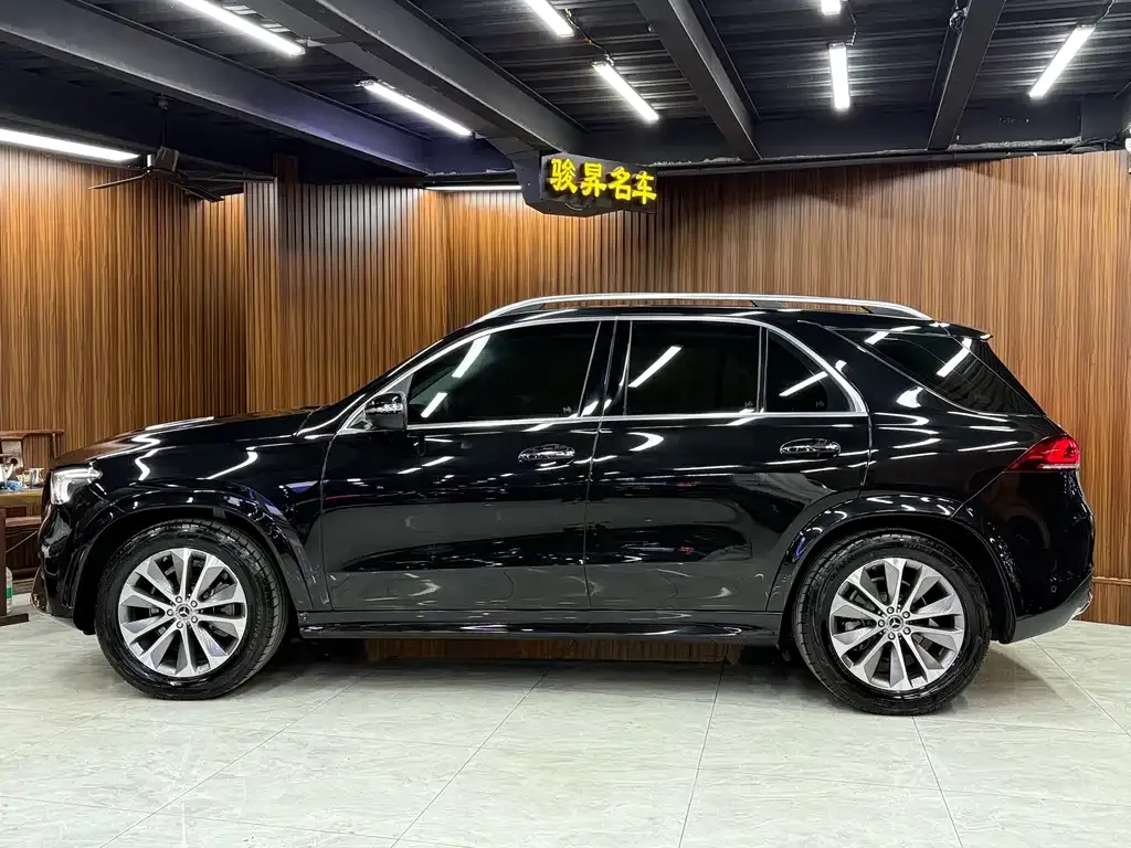 Mercedes-Benz GLE — фото 3
