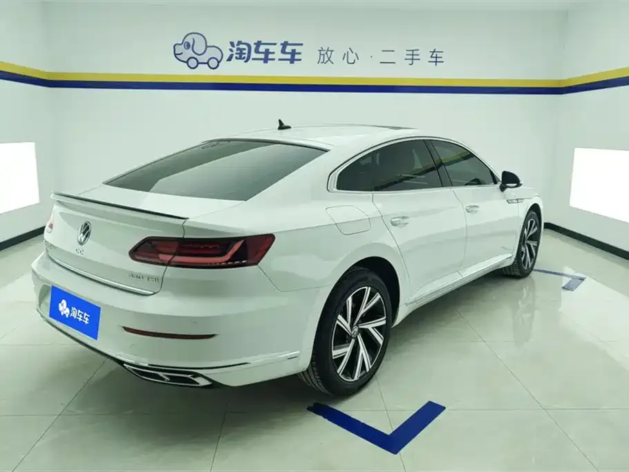 Volkswagen CC — фото 7