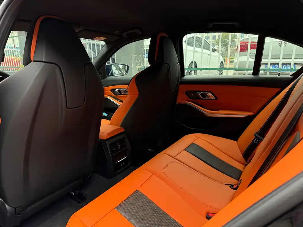 BMW M3 2025 из CN, фото 4